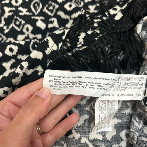 Zara Fringe Faux Wrap Mini Skirt in Black and White Pattern NWT - Picture 5 of 6